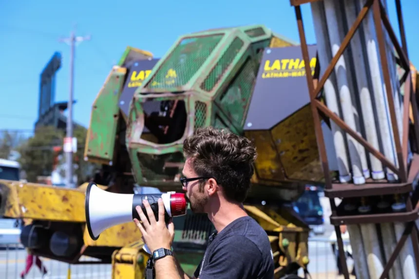 مبارزه  ربات‌های غول‌پیکر MegaBots