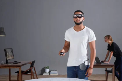 Magic Leap One Creator Edition AR Headset