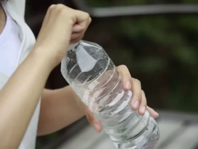 کوکاکولا و نستله به ادعاهای گمراه کننده محیط زیست متهم شدند