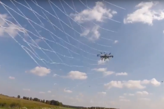 DroneHunter UAV از Fortem یک پهپاد کوچک را به دام می‌اندازد.