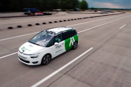 خودروی تست Citroen C4 Picasso مجهز به فناوری رانندگی خودران AImotive