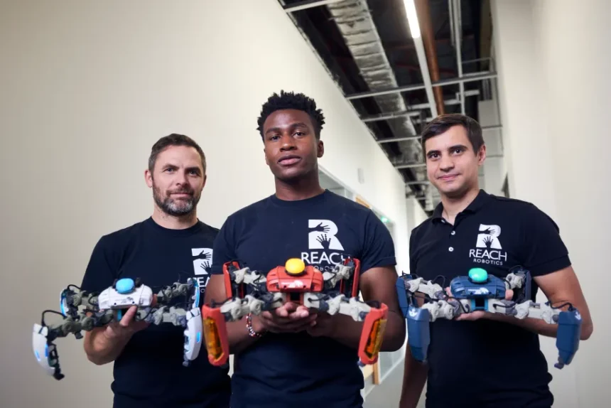 ربات واقعیت افزوده MekaMon Reach Robotics